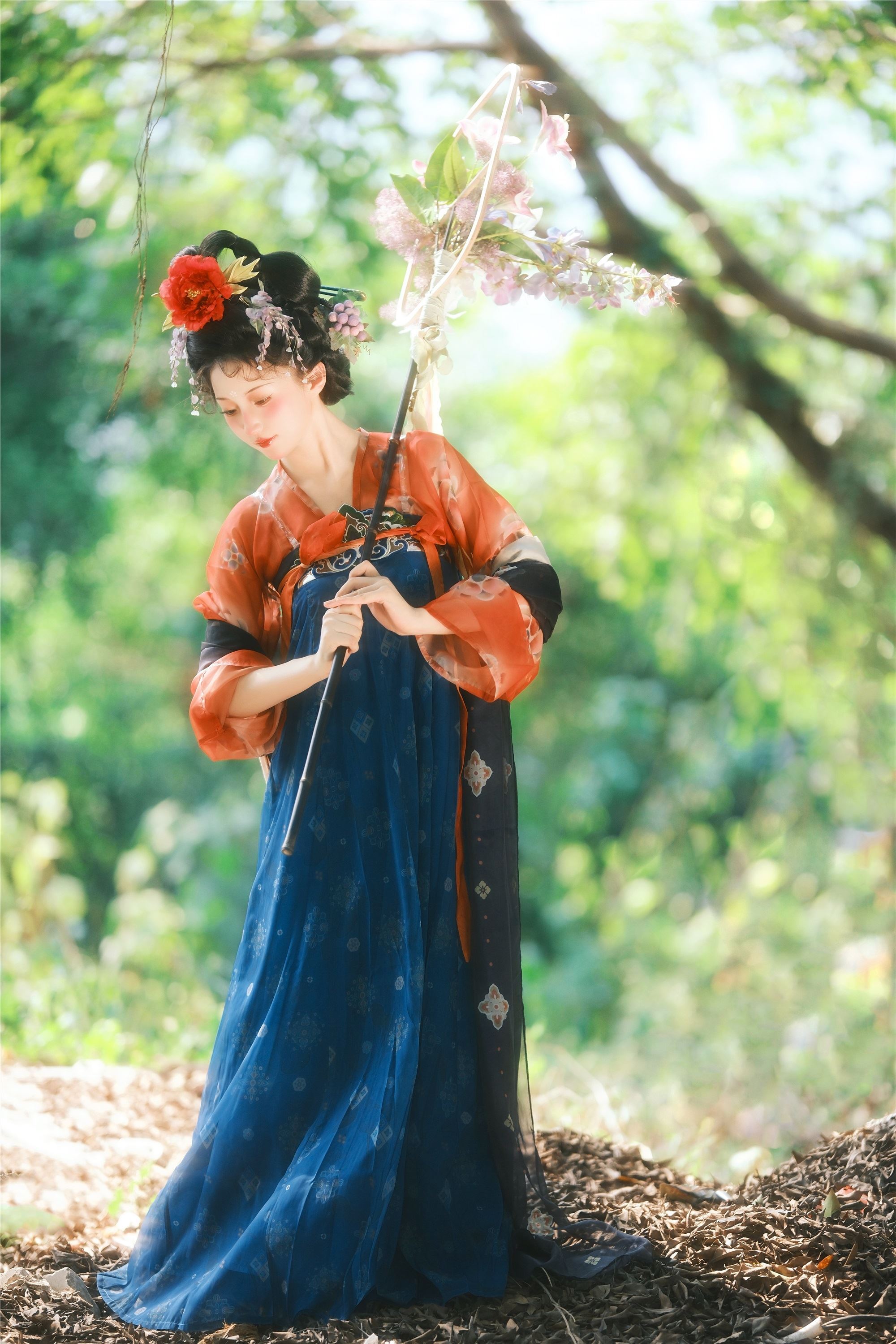 YITUYU艺图语 2025.01.09 甜兔 兔牙w